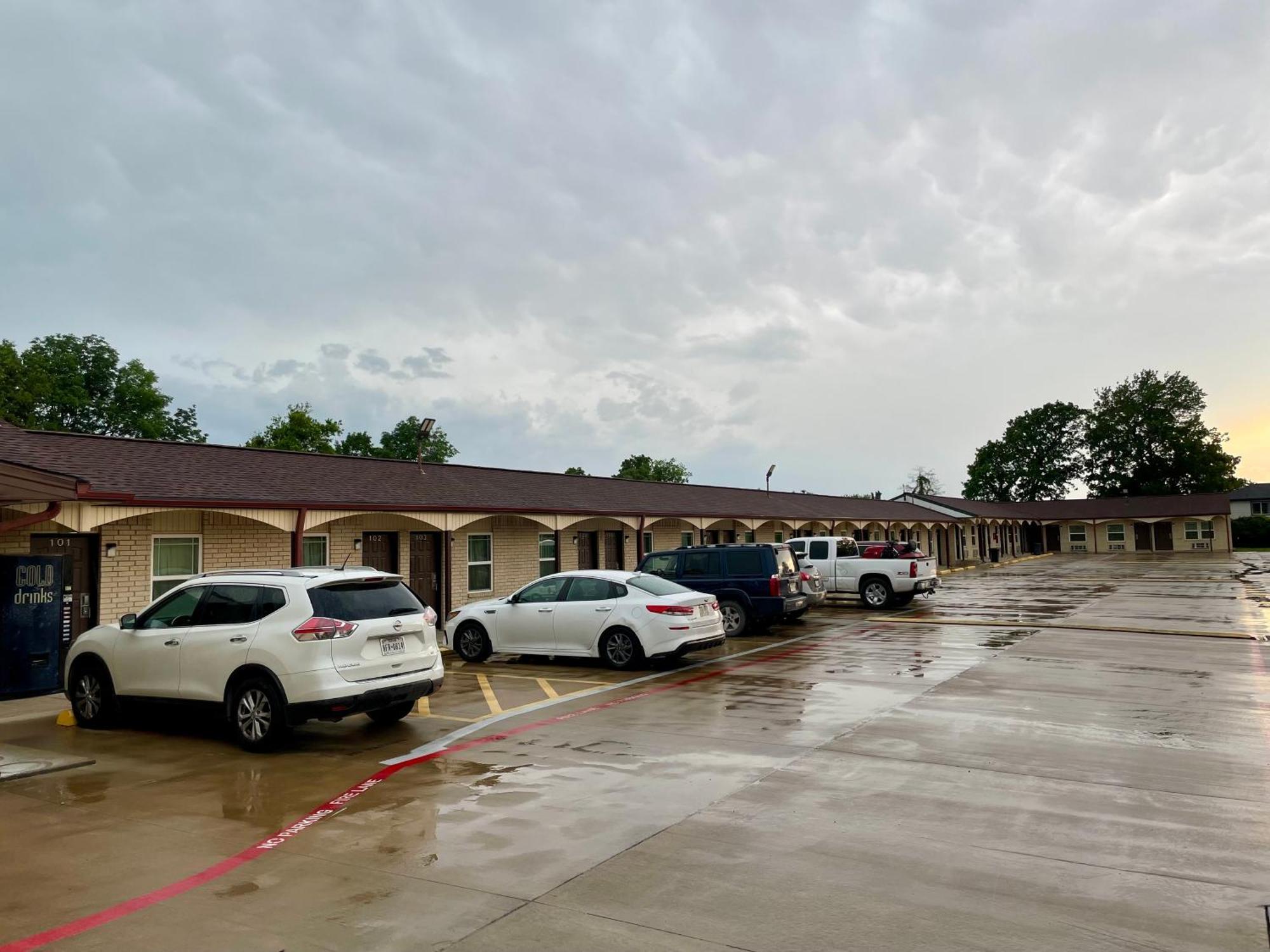Ankur Inn Motel Dallas Exteriér fotografie